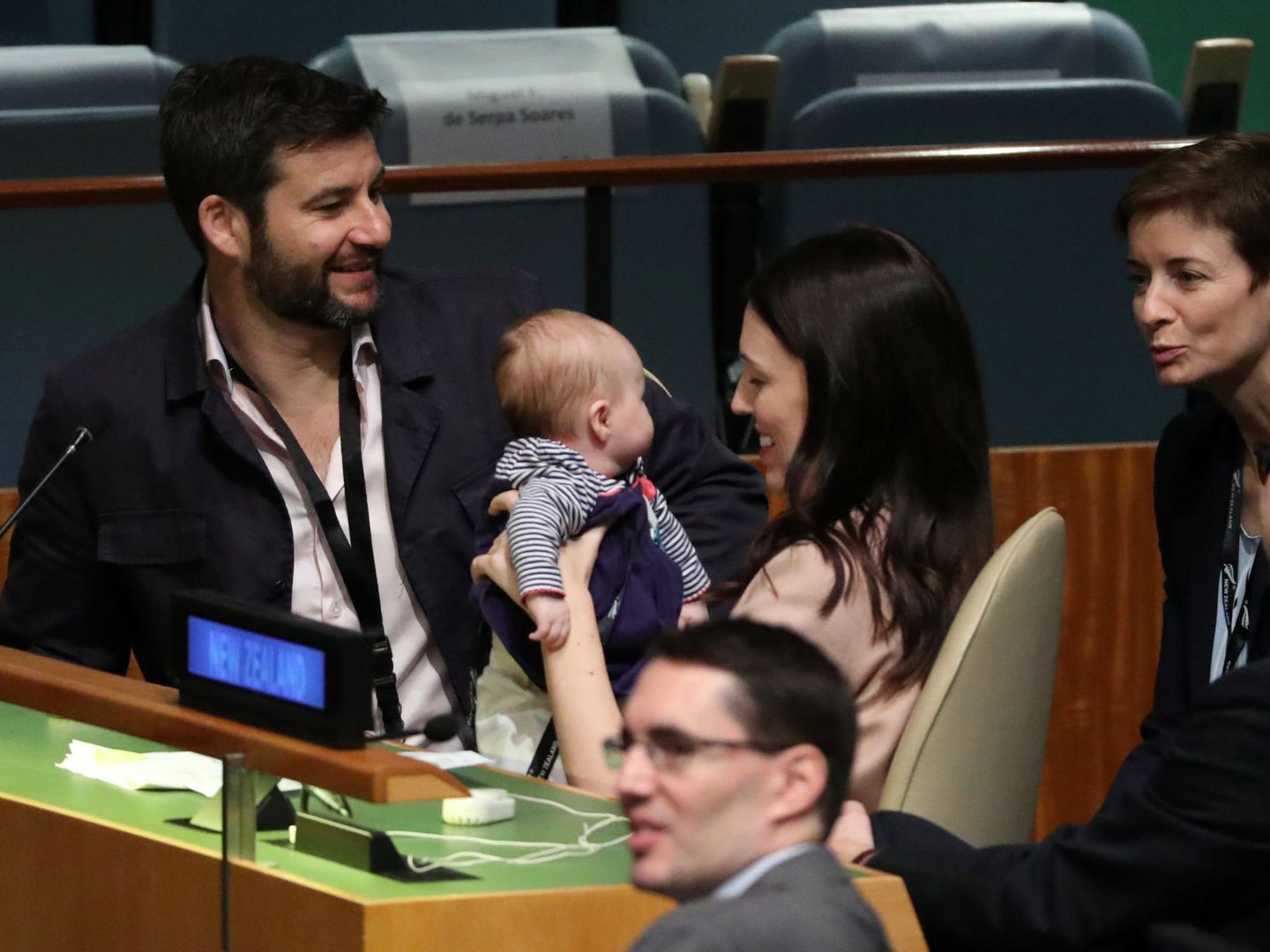 La primera ministra de Nueva Zelanda, con su bebé en la ONU (Reuters)