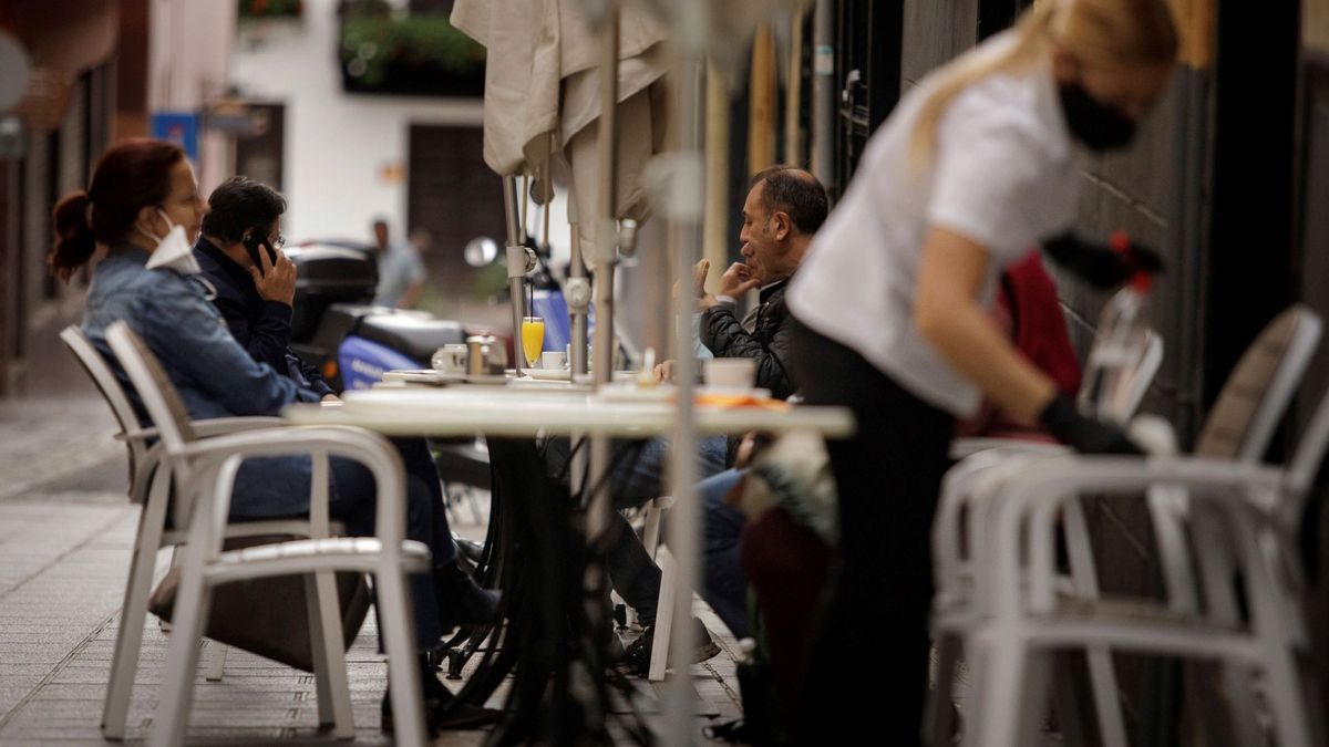 La cara B del éxito del empleo en Canarias: trabajadores más improductivos
